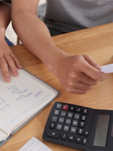 Subsidios y refinanciamientos de pagos de servicios públicos e impuestos por COVID-19